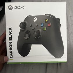 Carbon black Xbox controller