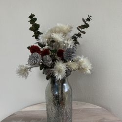 Christmas Dried Flower Arrangement