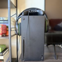 Xbox Series X w/ Headset and Controller