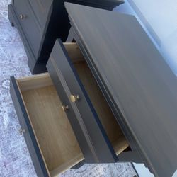 🖤Newly Refinished Black And Wood Nightstand Pair