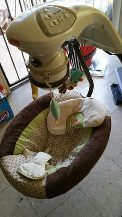 Fisher-Price - Starlight Papasan Cradle Swing, Nite Nite Monkey