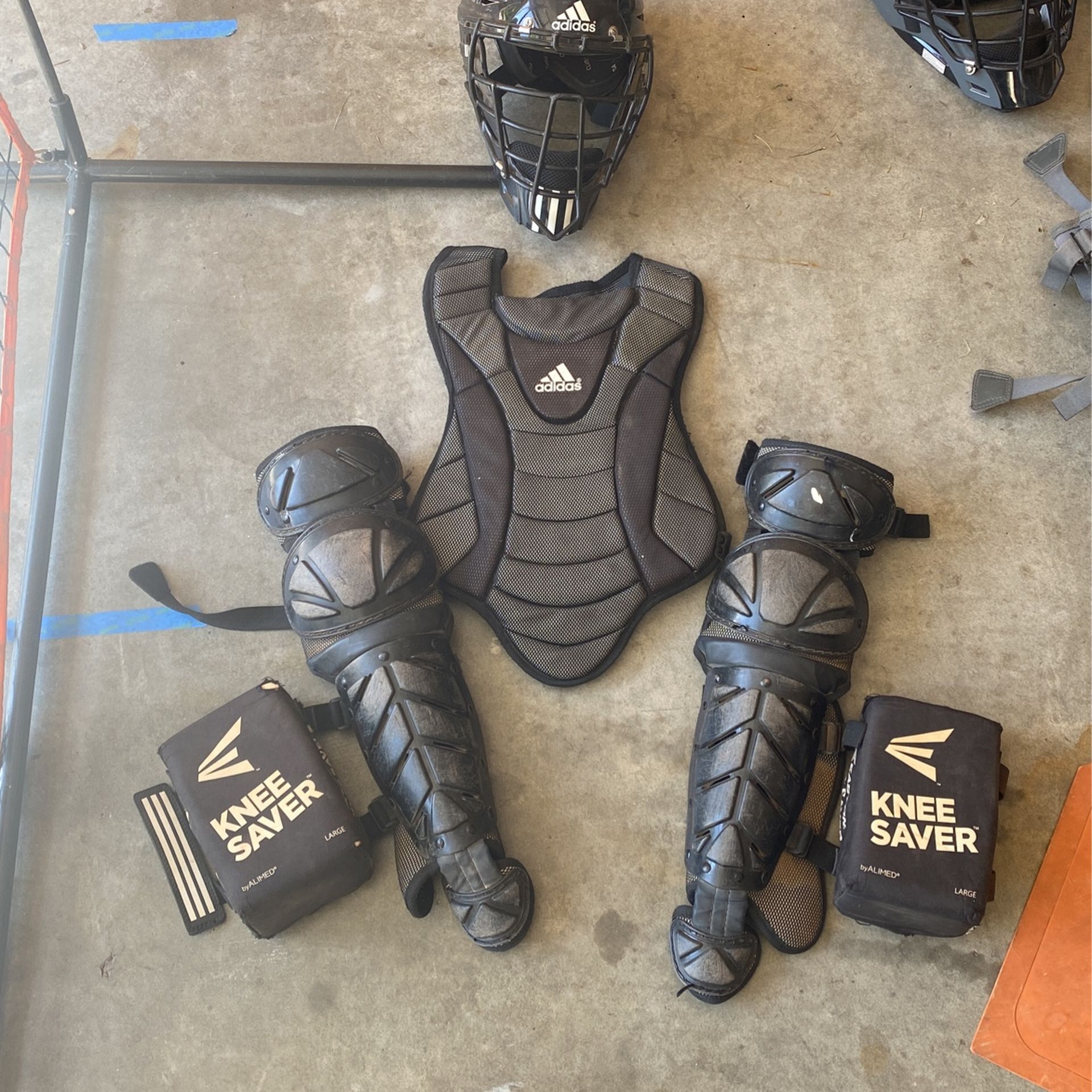 Adidas small Catcher Combo W Knee Savers