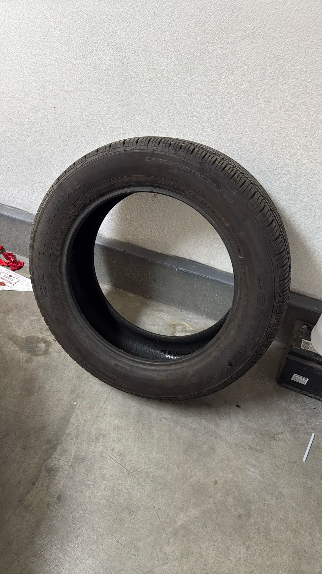 Continental Cross Contact LX 20 255/55/R20 
