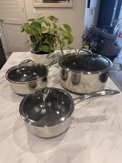 Used HEXCLAD Pots And Pans -- $60 EACH 