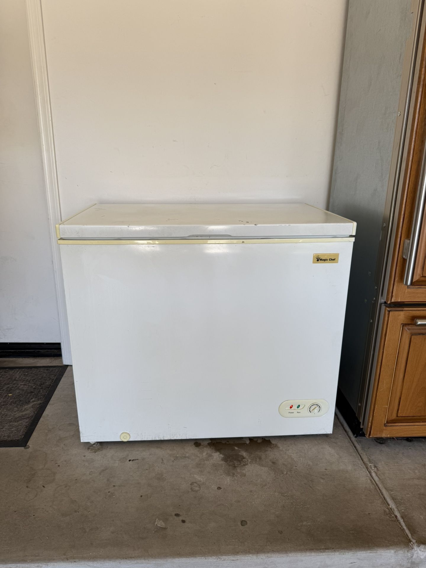 Magic Chef Deep Freezer