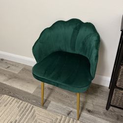 Green velvet chair