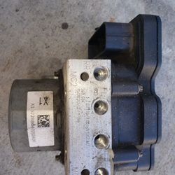 ABS Modul Unit For A Honda CRV EX 2016