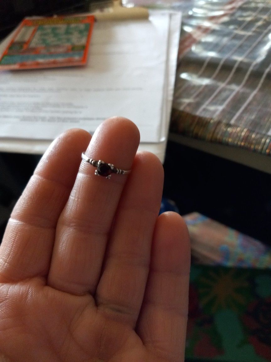 Sterling Silver & Garnet Ring