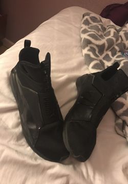 Kylie pumas shoes
