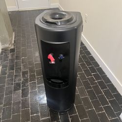 5-Gallon Water Dispenser 