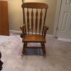 Solid Wood Rocking Chair