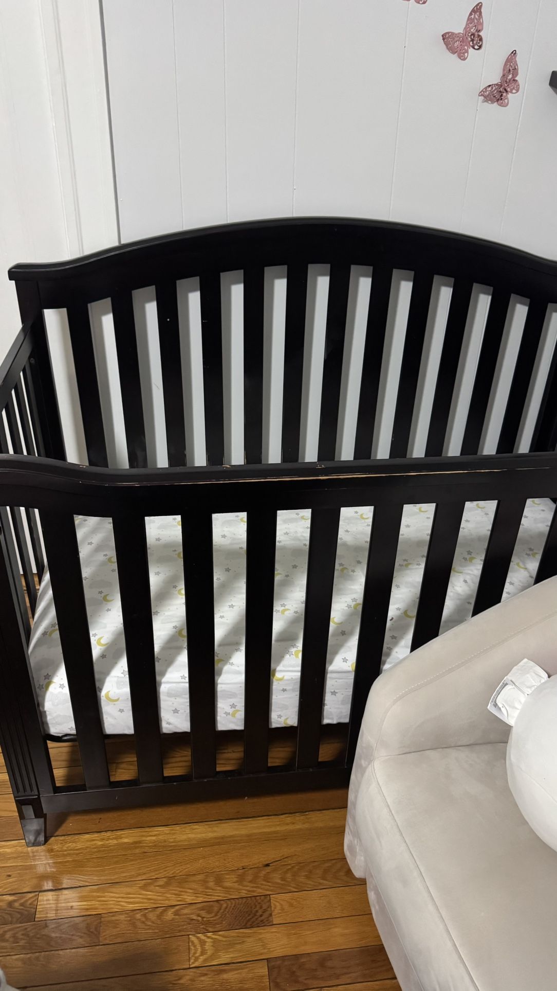 Brown Berkley Crib