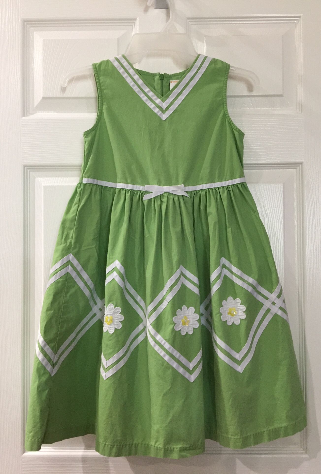 Gymboree Girls Size 10 green dress with ribbon & flowers