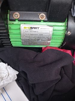 Bhogart 12cfm. Vacuum Pump