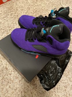 Jordan 5 Alternate Grape