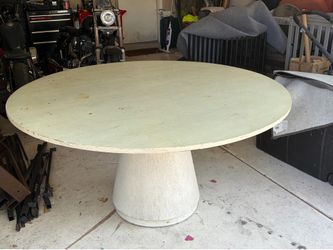 62-inch Round Pedestal Dining Table White Cerused Wood