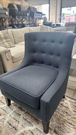 Dark Blue Tufted Accent Chair