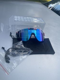 Polarized Sun Glasses -Wrap Style-USA Stars and Stripess