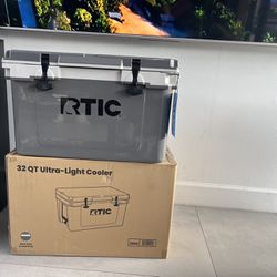 RTIC 32qt Ultra-light Cooler