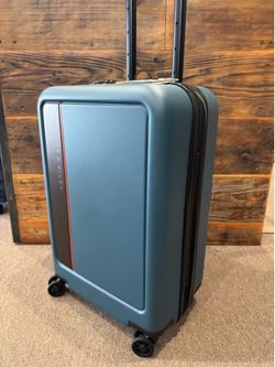 Briggs & Riley ZDX Essential 22” Hardside Carry-On Spinner – Ocean – NEW