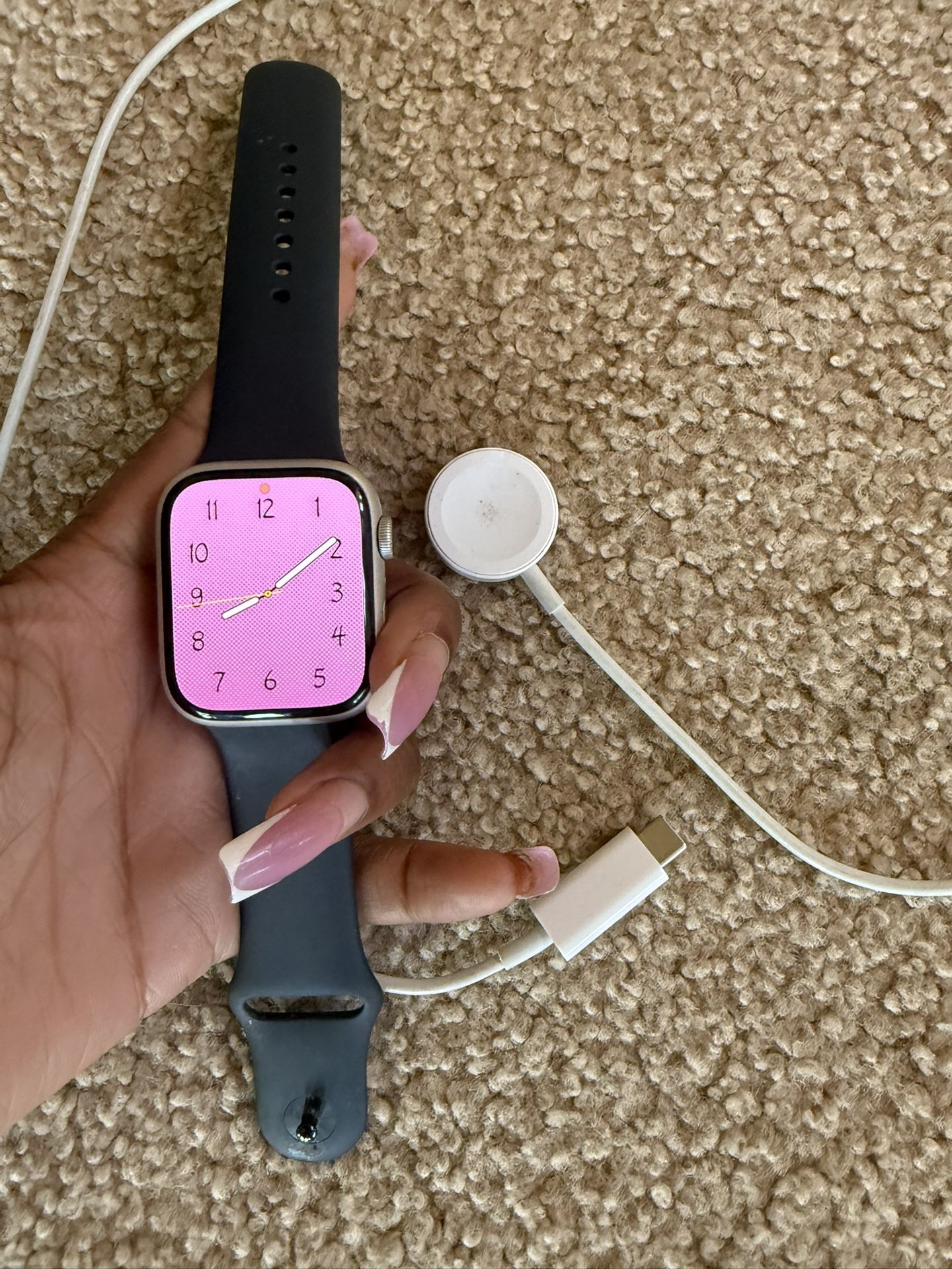 Apple Watch Series 7 (10.5) – 41mm, Model A2477 with Charger