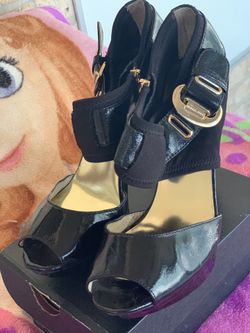 Michael kors. Size 8