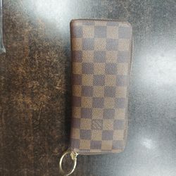 Louis Vuitton Wallet