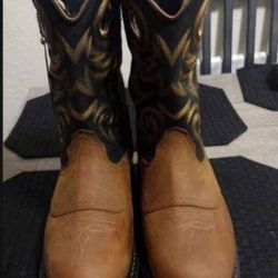 Botas Nuevas New Boots