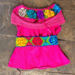 New Artesanal Blouse Sz Small