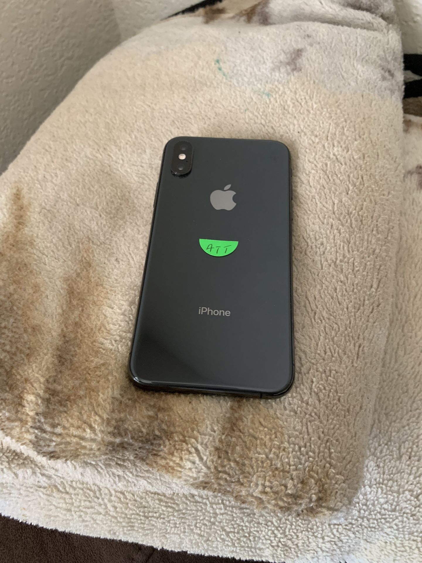 Att/cricket Only -iPhone XS 64gb $150- Lowest