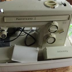 Kenmore Sewing Machine And Case With Pedal