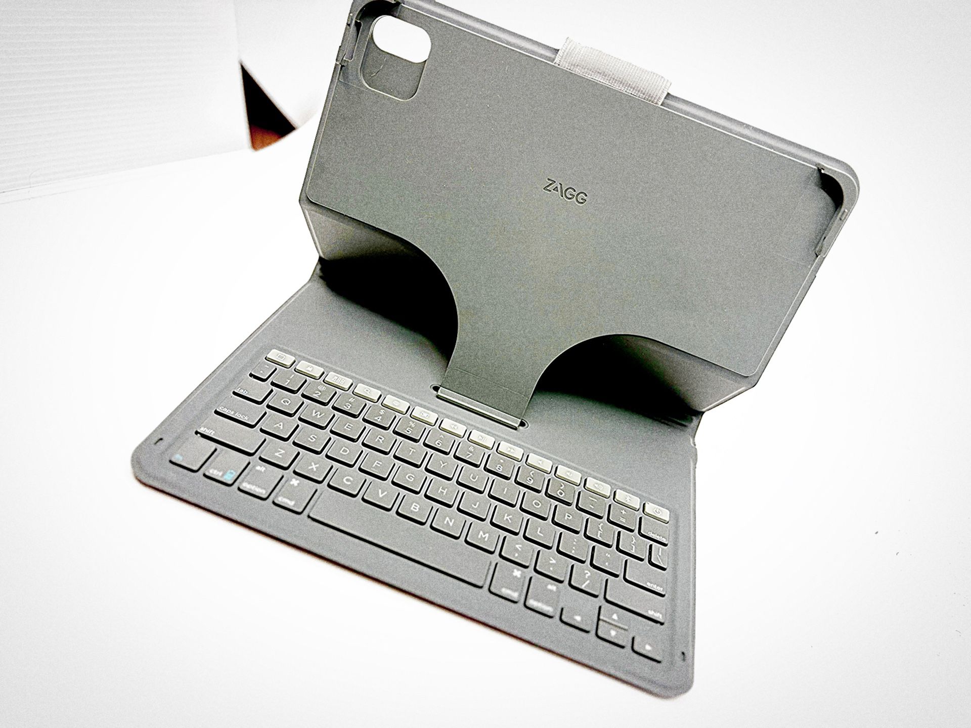 NEW! ZAGG iPad Keyboard Case – Type & Protect