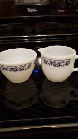 Vintage Pyrex Cream and Sugar by Corning