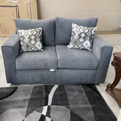 LOVESEAT
