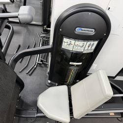 Nautilus Leg Press 