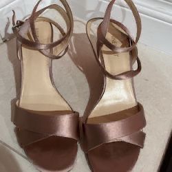 Women’s Pink Blush Heels , Nine West Brand. $10 
