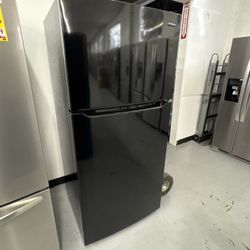 Frigidaire 30” 18.5 Cu Ft Refrigerator 