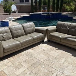 Sofa Set - FREE