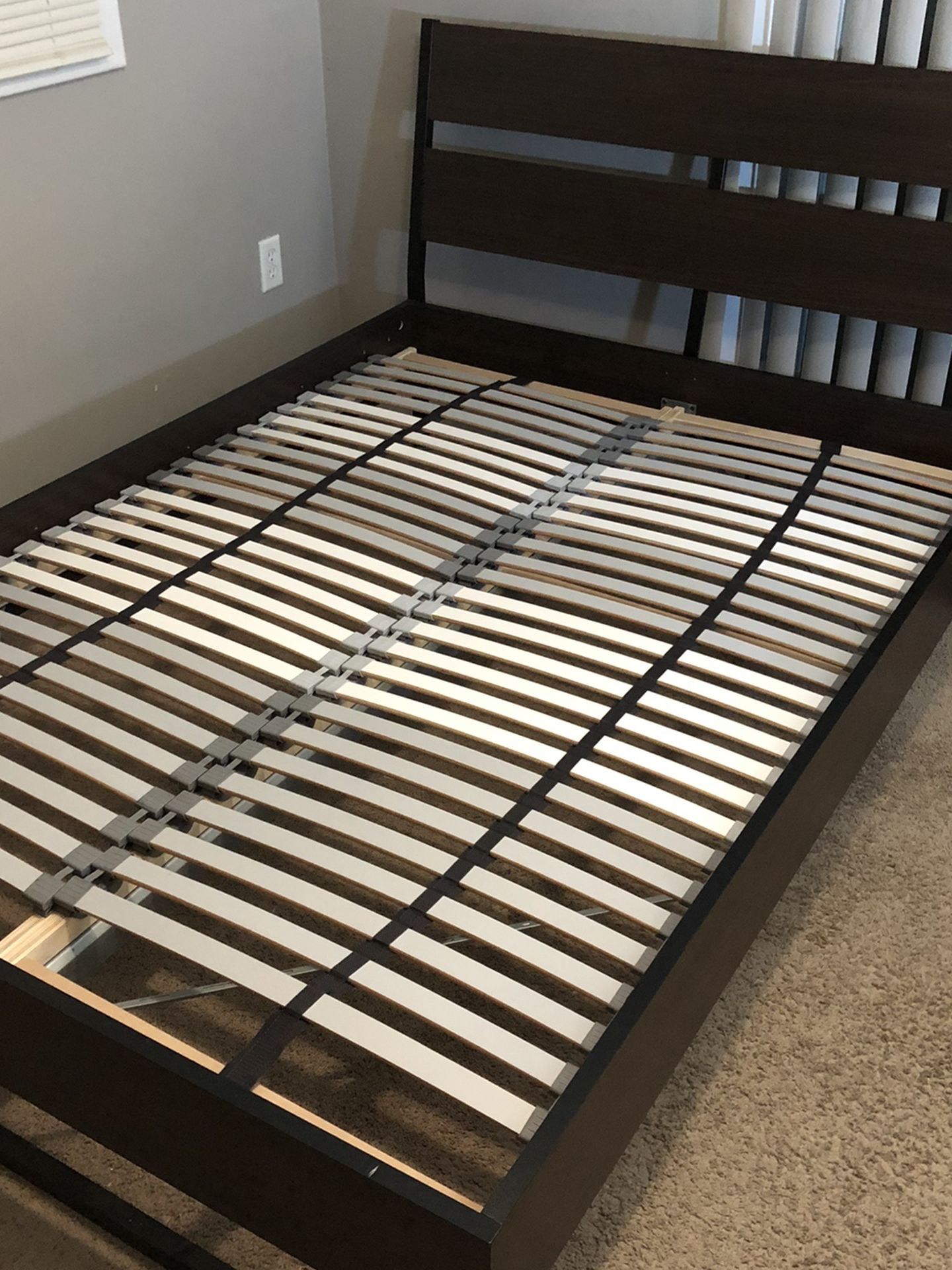 FULL Bed Frame & Slats