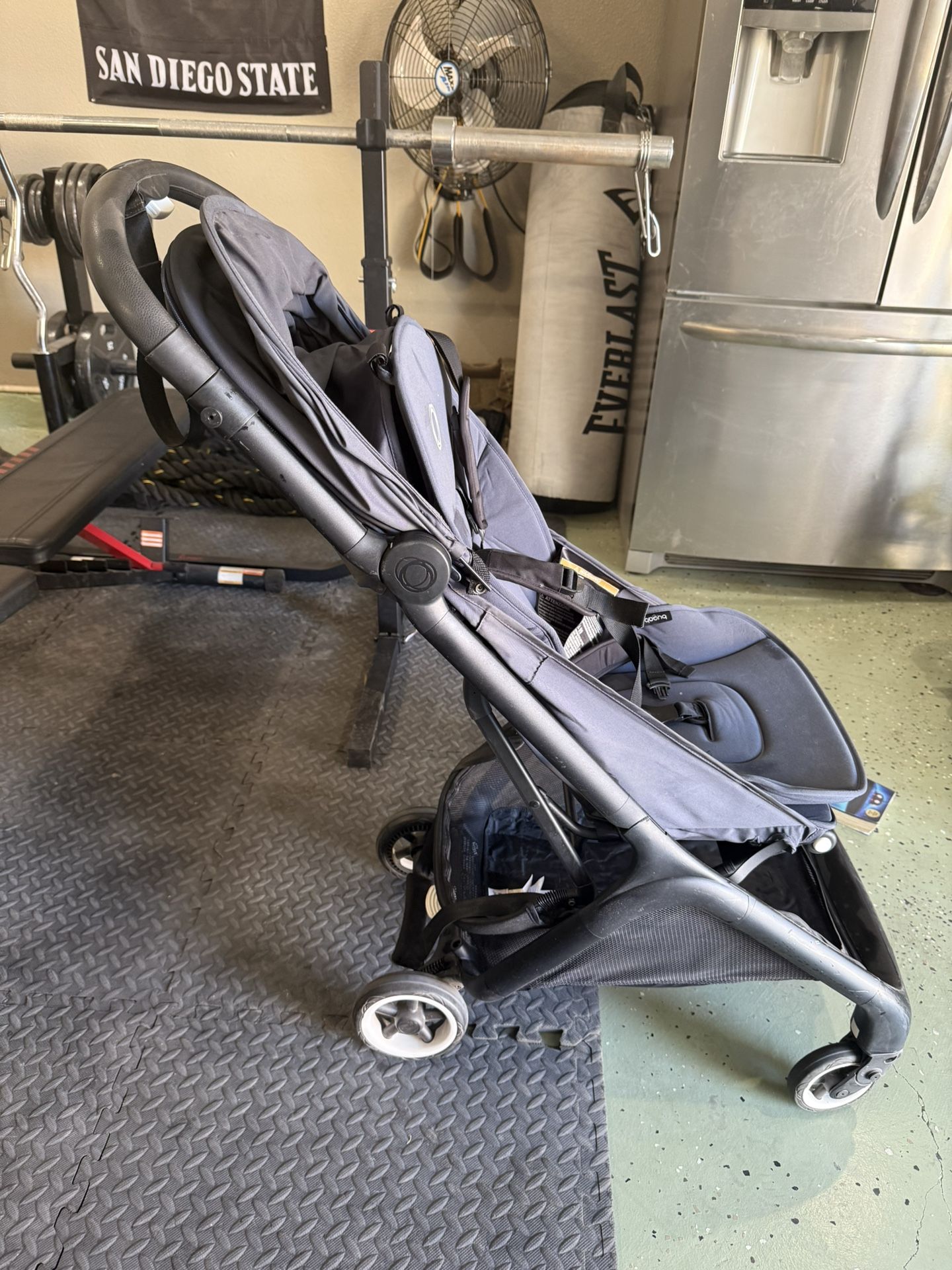 Lightweight Carry-on Stroller