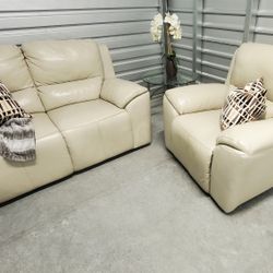 Beautiful Luxury Plush Italian Leather Electric Chair And Matching Double Recliner sofa