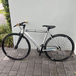 Fixed Gear Bike (Aventon Cordoba)