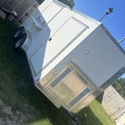 Brand New ! FOOD TRAILER . Ready To Use . 