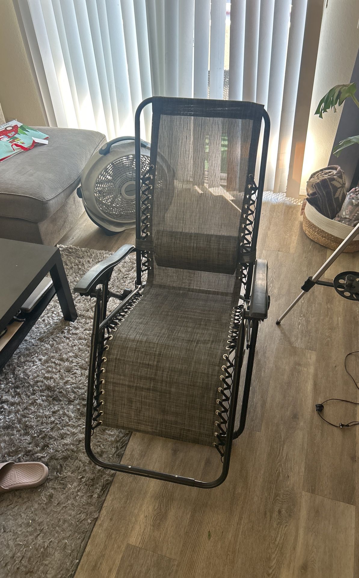 Zero Gravity Chair