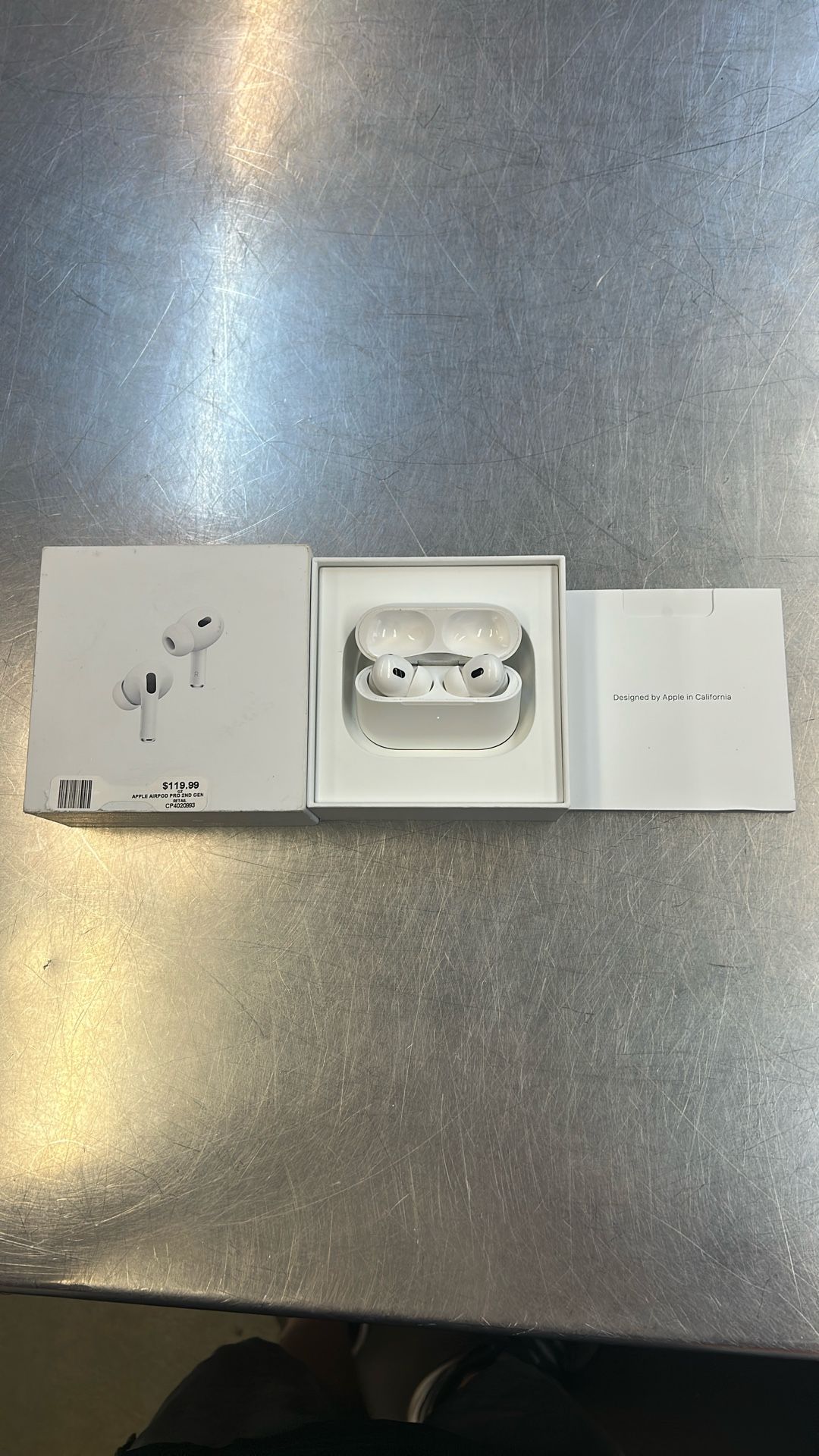 Apple AirPod Pro second generation like new original box