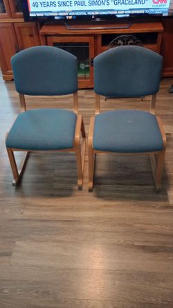 2 Vintage SAUDER Rocking Chairs. GREAT CONDITION!