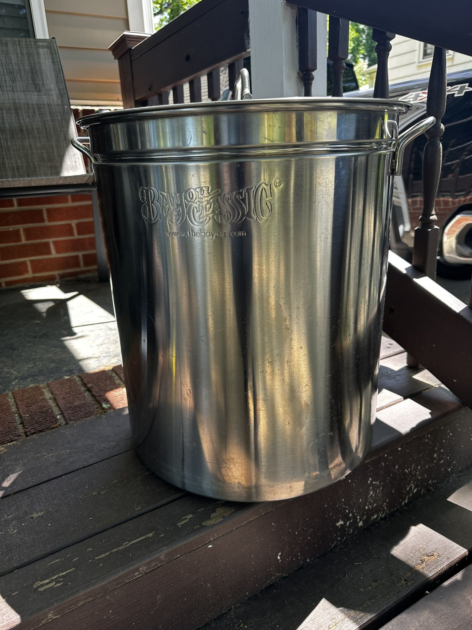 Bayou Classic Pot