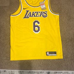 Lebron James Jersey Nike Yellow