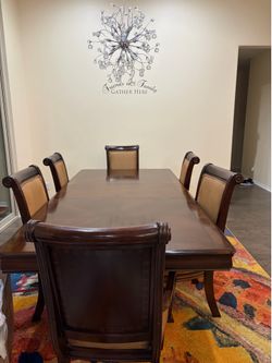 Dinning Table & 6 chairs