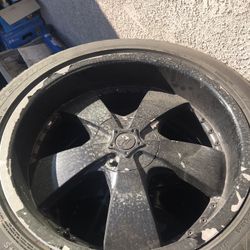 22in Rims With Tires